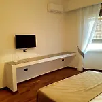 Neapolis Life Neapel