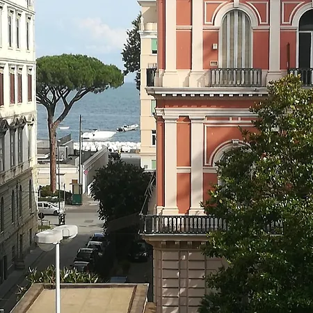 Neapolis Life Gasthuis Napels