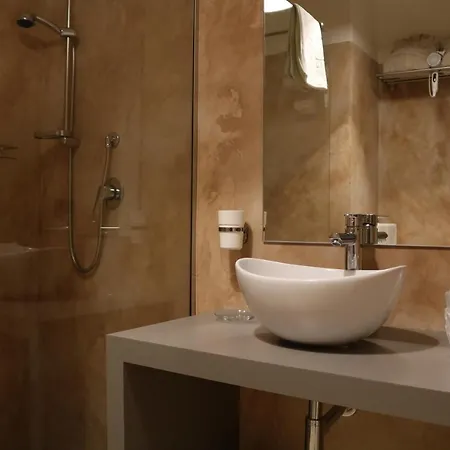 Neapolis Life Pensjonat