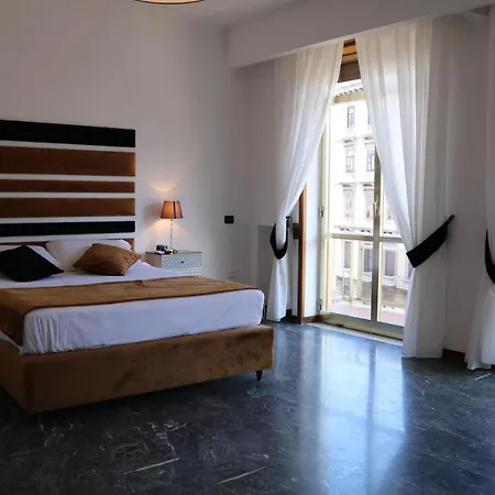 Neapolis Life Konukevi Napoli